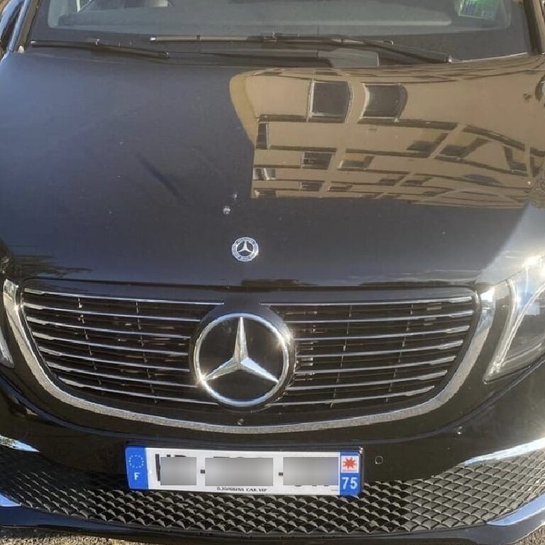 Mietwagen mit Fahrer: Mercedes