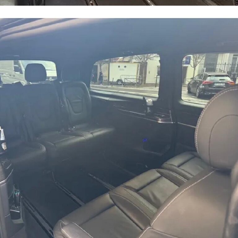 Mietwagen mit Fahrer: Mercedes