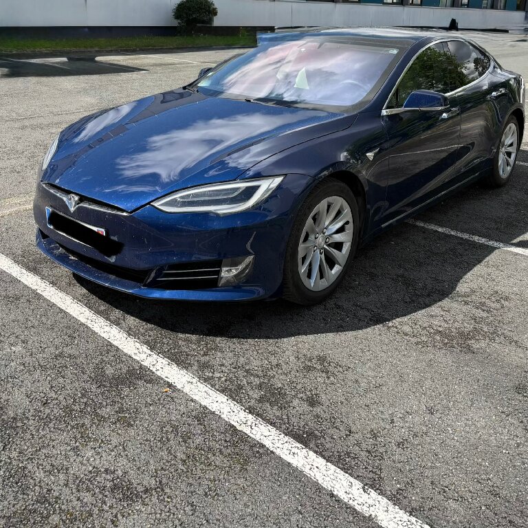 VTC: Tesla