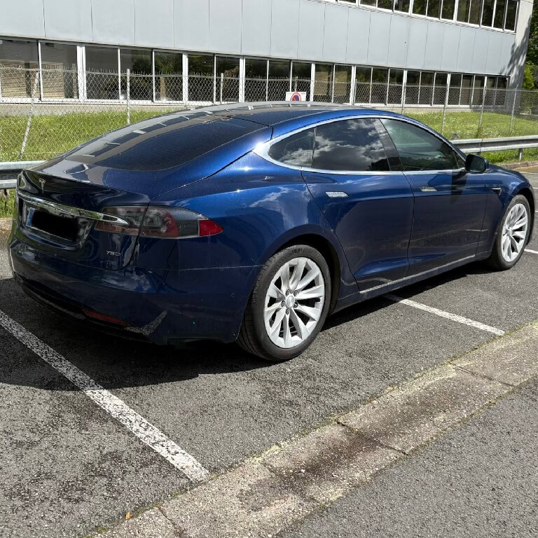 VTC: Tesla