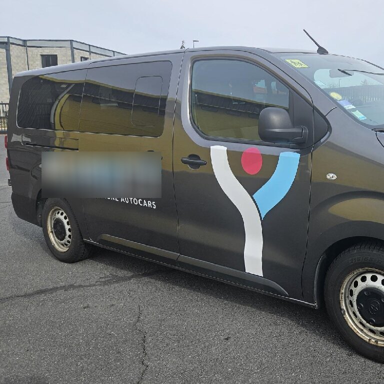 Operador de autocares: Toyota