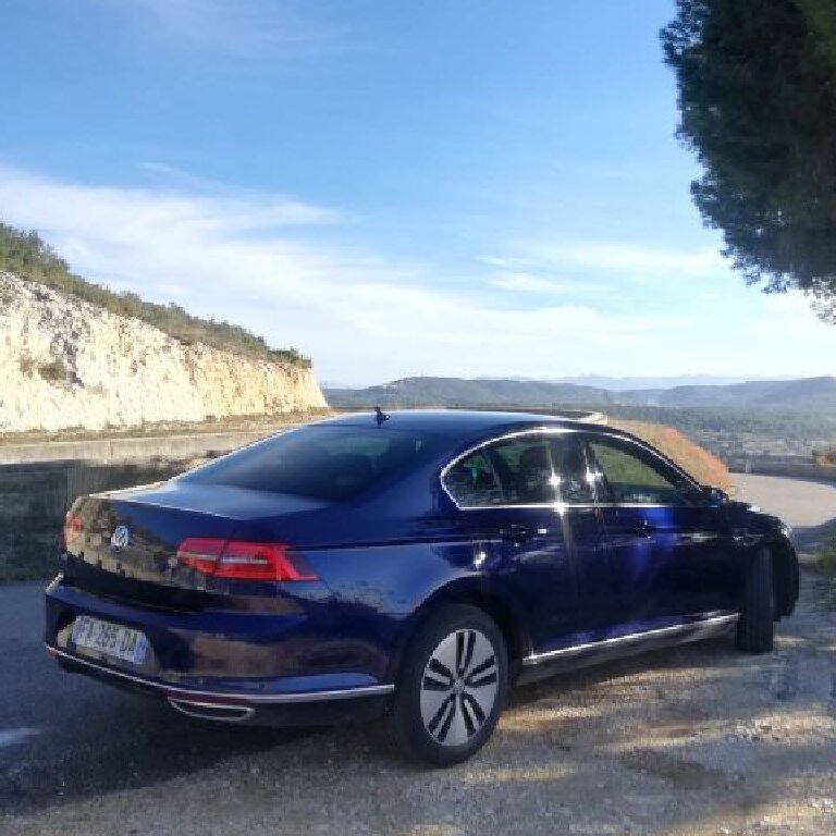 Mietwagen mit Fahrer: Volkswagen