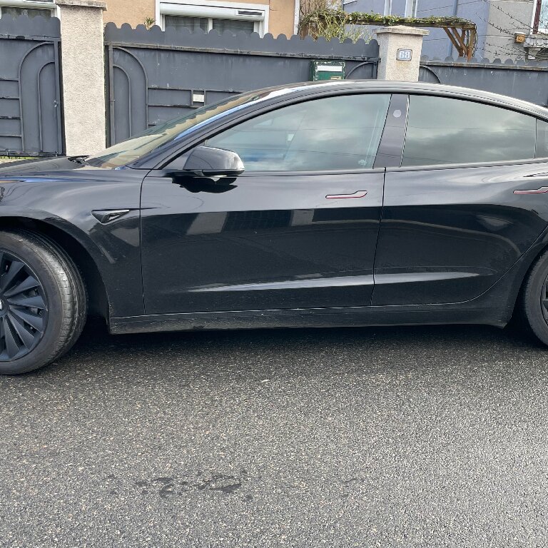 VTC: Tesla