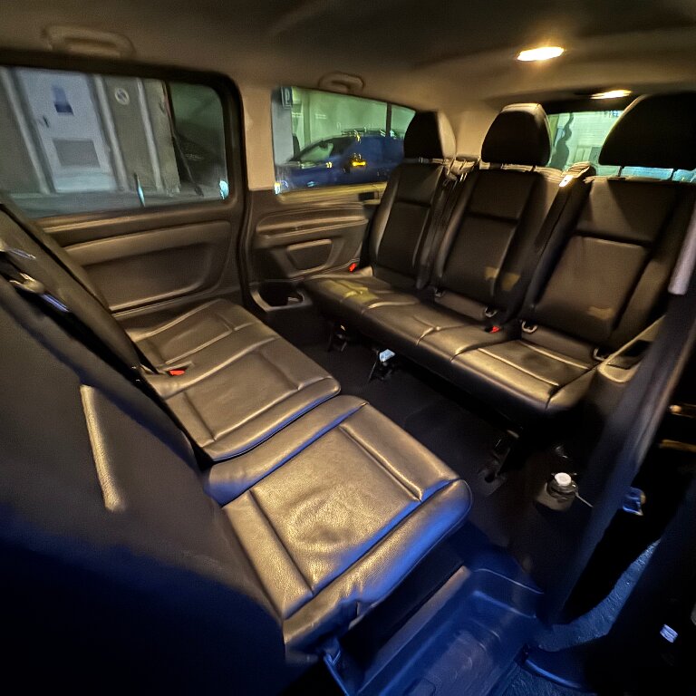 Mietwagen mit Fahrer: Mercedes