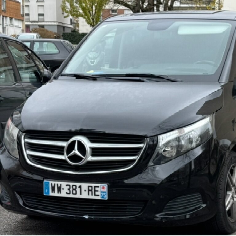 Mietwagen mit Fahrer: Mercedes