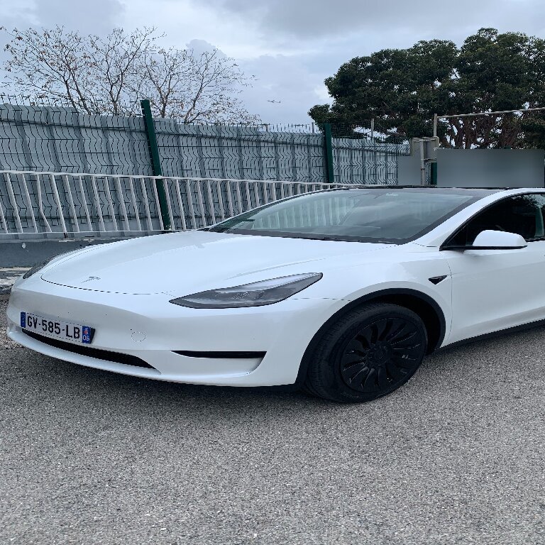 VTC: Tesla