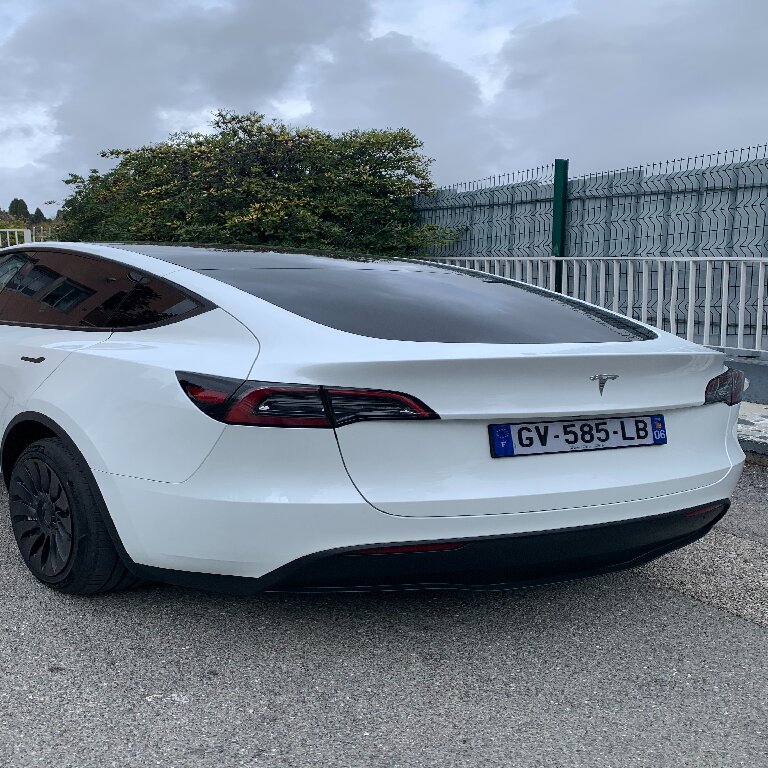 VTC: Tesla