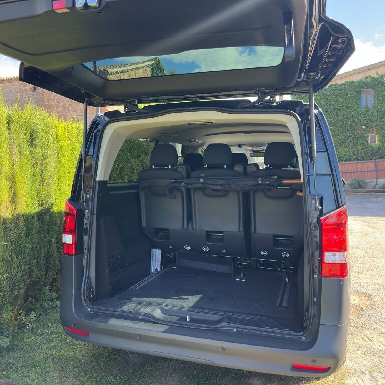 Mietwagen mit Fahrer: Mercedes