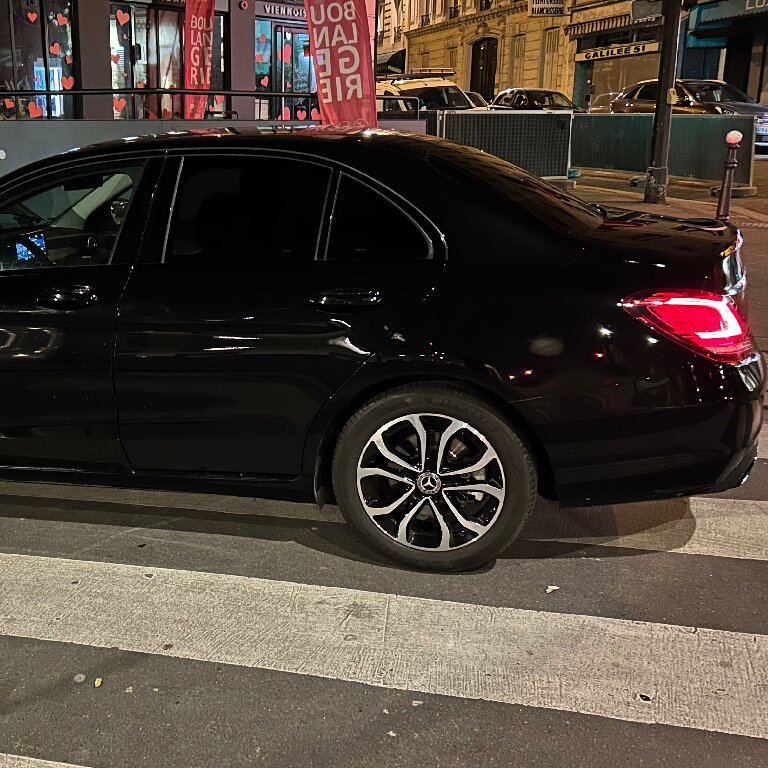 Mietwagen mit Fahrer: Mercedes