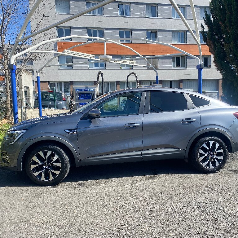 Mietwagen mit Fahrer: Renault