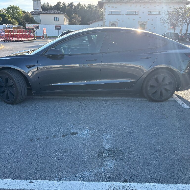 VTC: Tesla