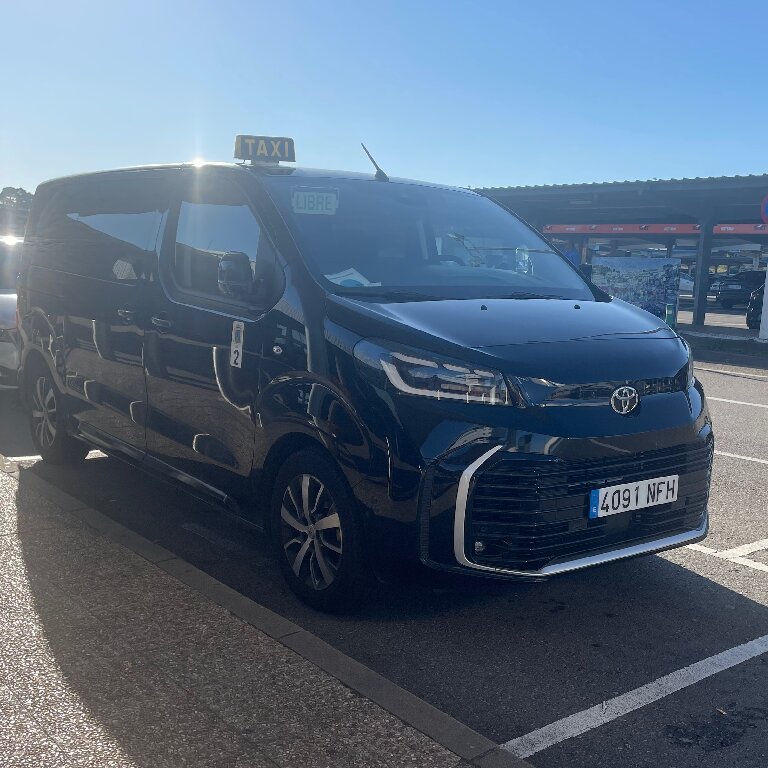 Taxi: Toyota
