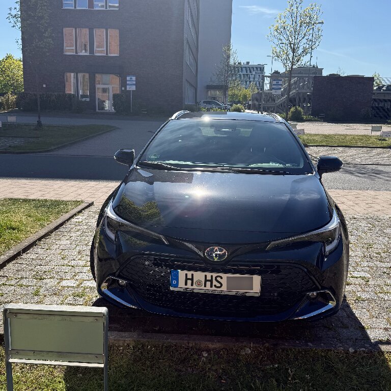 Mietwagen mit Fahrer: Toyota