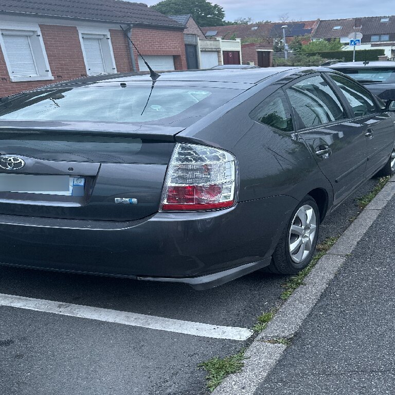 Mietwagen mit Fahrer: Toyota