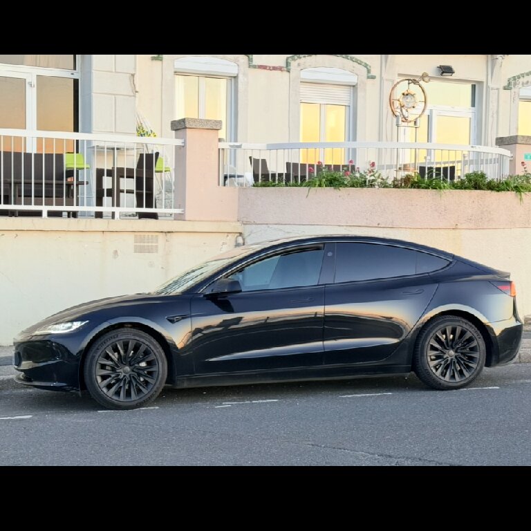VTC: Tesla