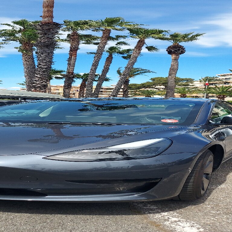 VTC: Tesla