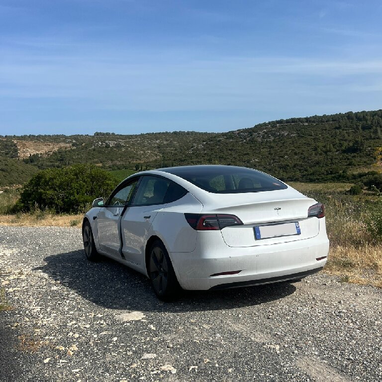 VTC: Tesla