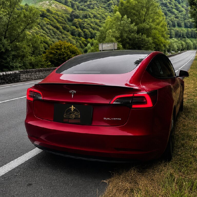 VTC: Tesla