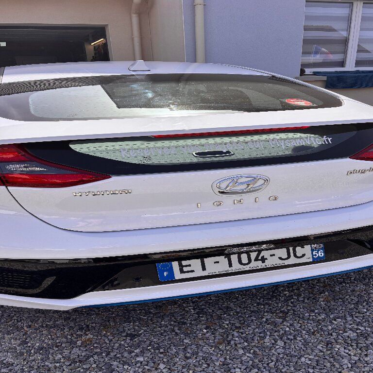 Mietwagen mit Fahrer: Hyundai