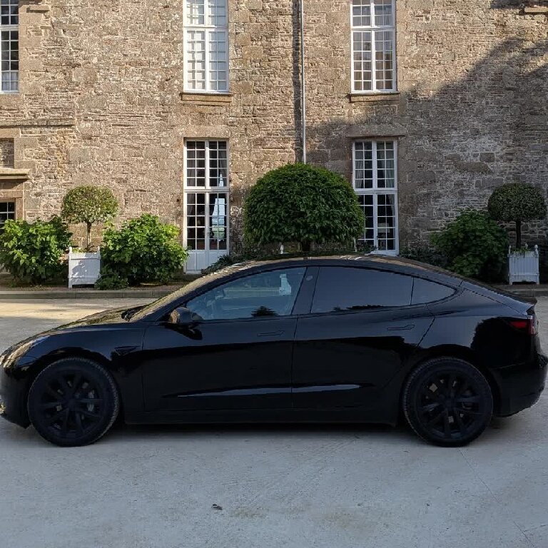 VTC: Tesla