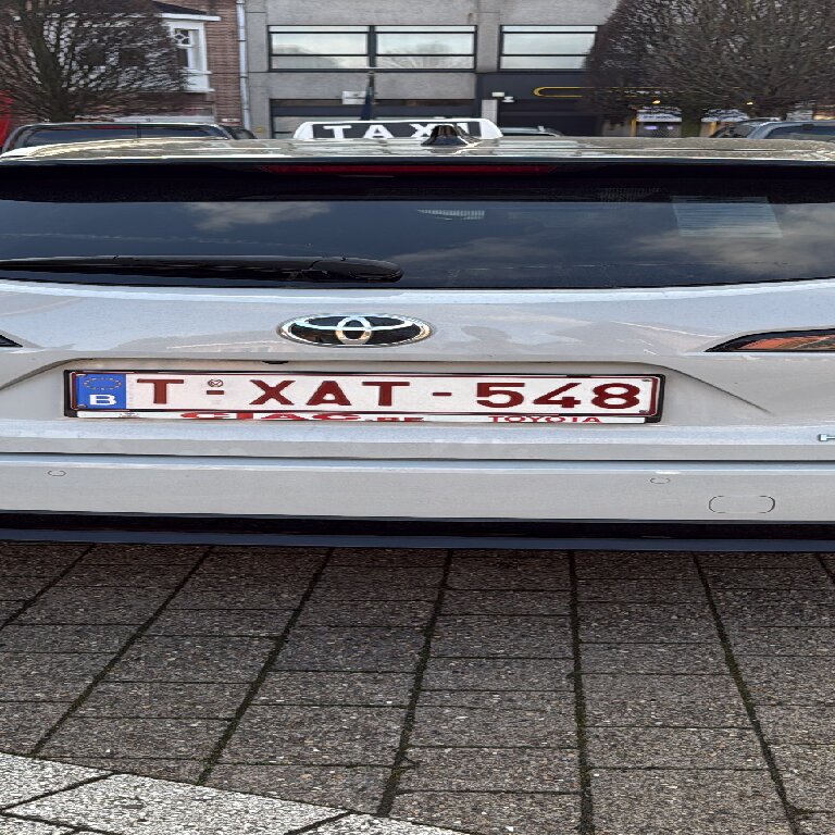 Taxi: Toyota