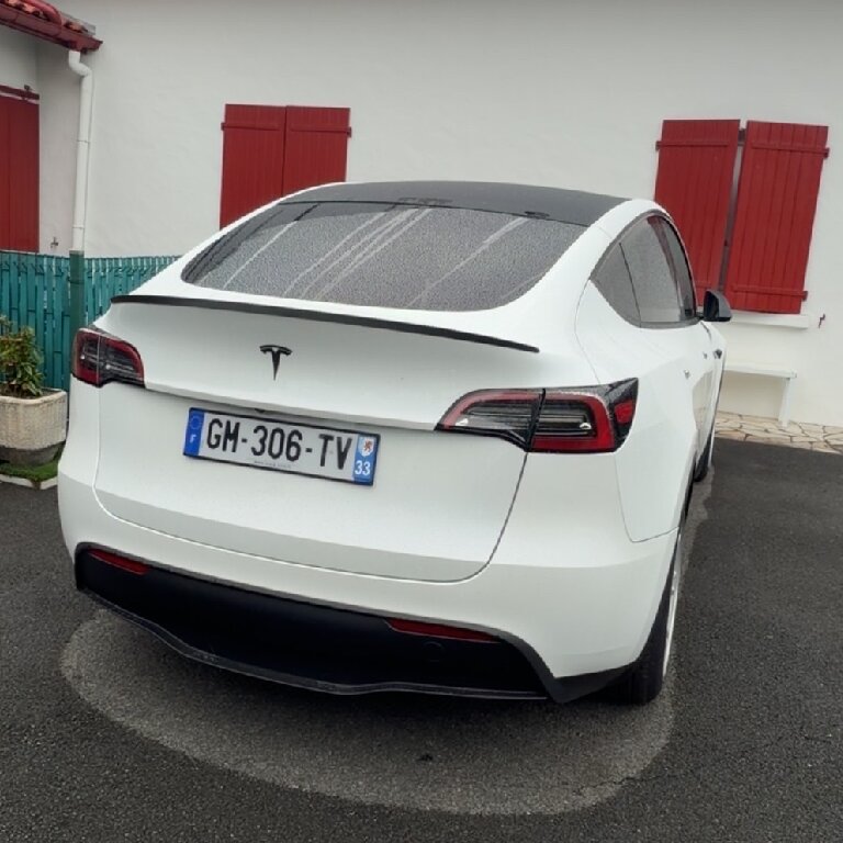 VTC: Tesla