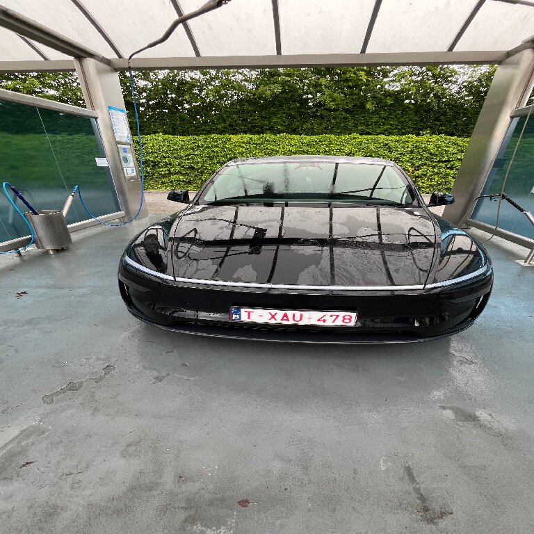 VTC: Tesla