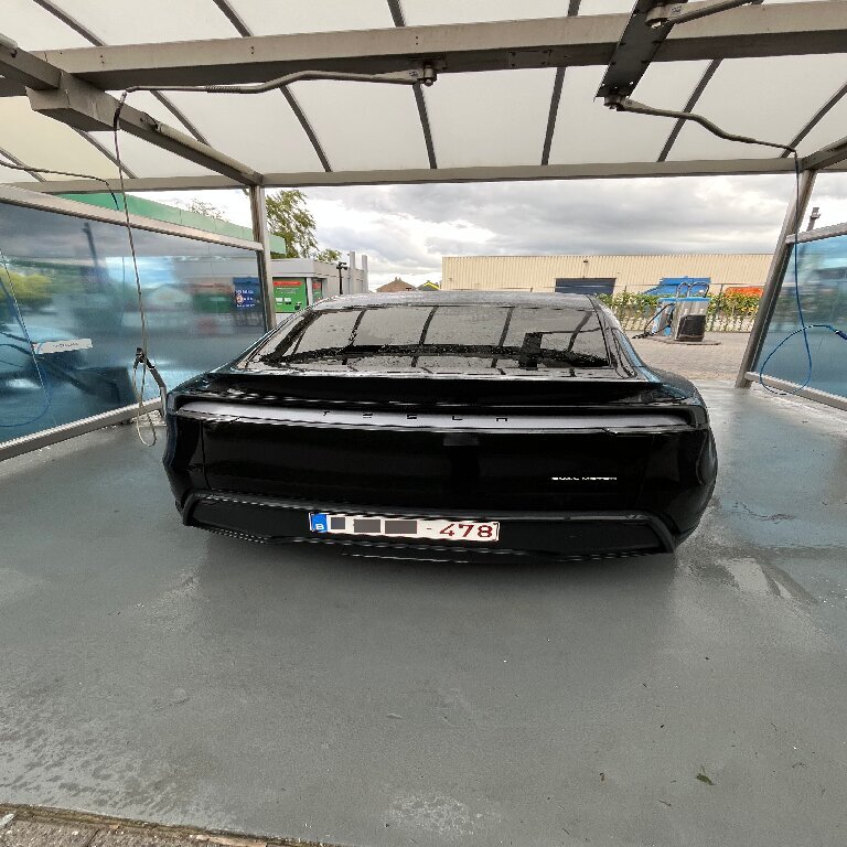 VTC: Tesla