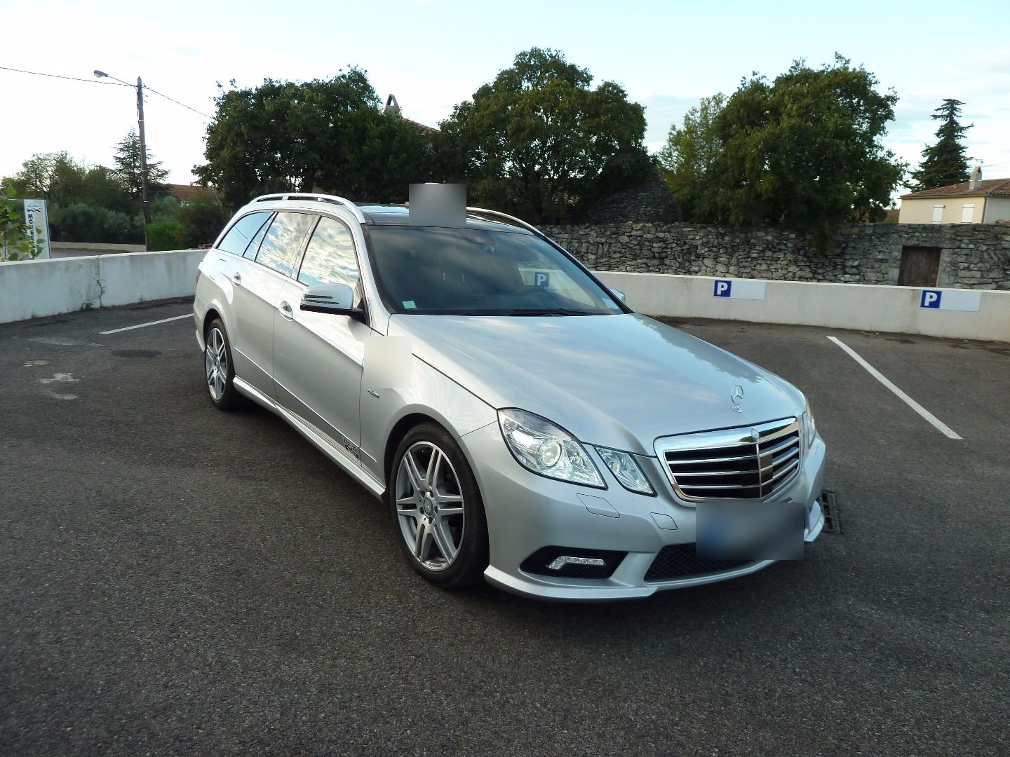 Taxi Uzès: Mercedes