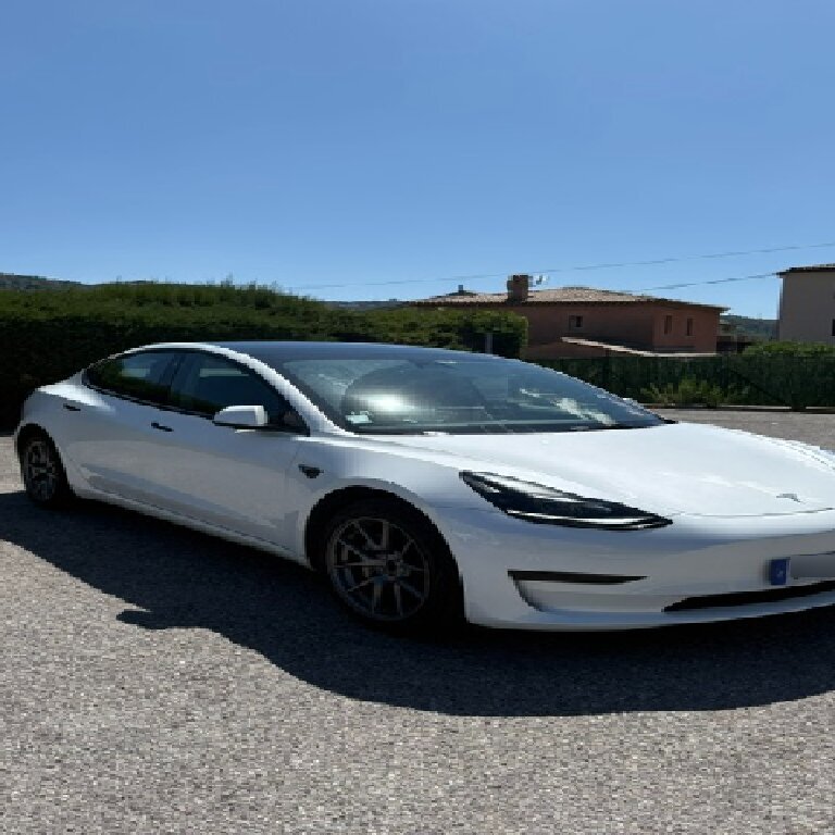 VTC: Tesla