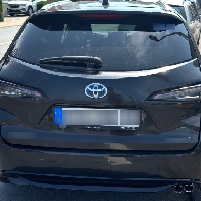 Mietwagen mit Fahrer: Toyota