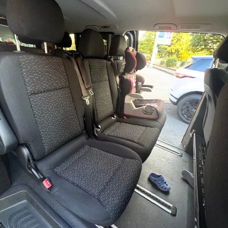 Mietwagen mit Fahrer: Mercedes