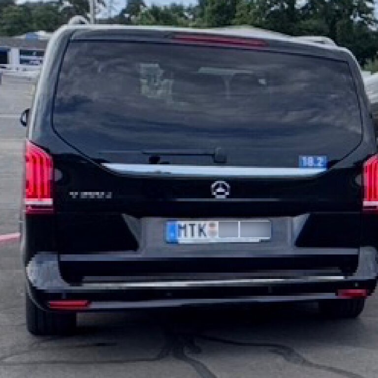 Mietwagen mit Fahrer: Mercedes