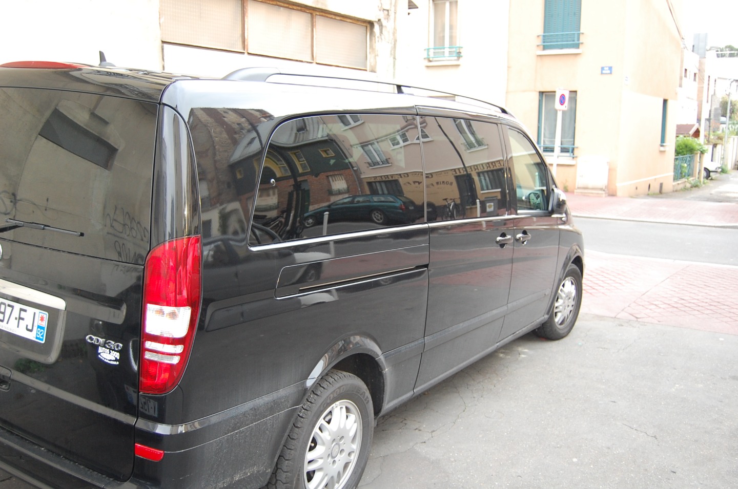 Taxi Montrouge: Mercedes