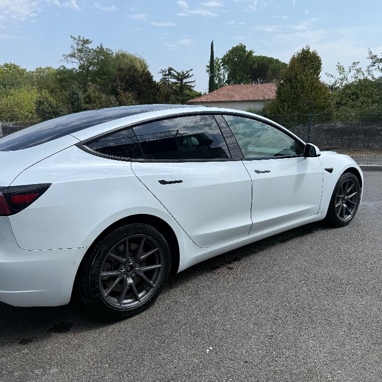 VTC: Tesla