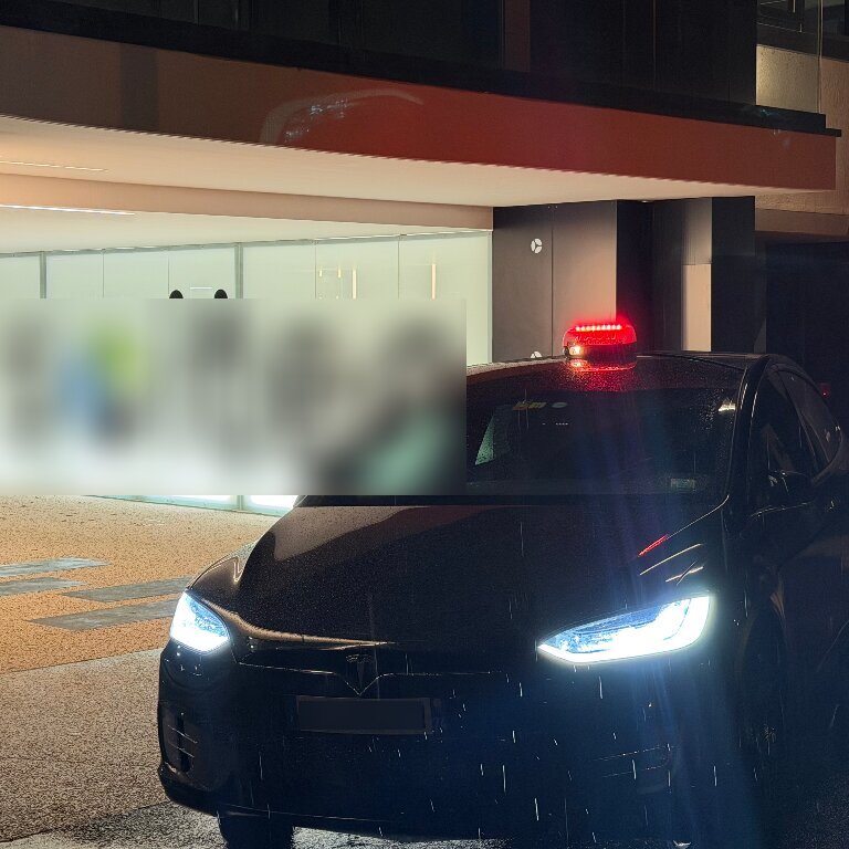 Taxi: Tesla