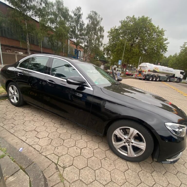 Taxi: Mercedes