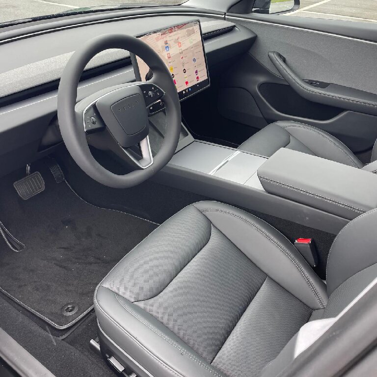 VTC: Tesla