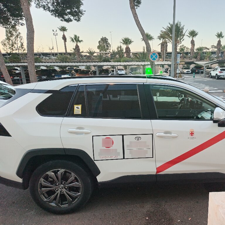 Taxi: Toyota
