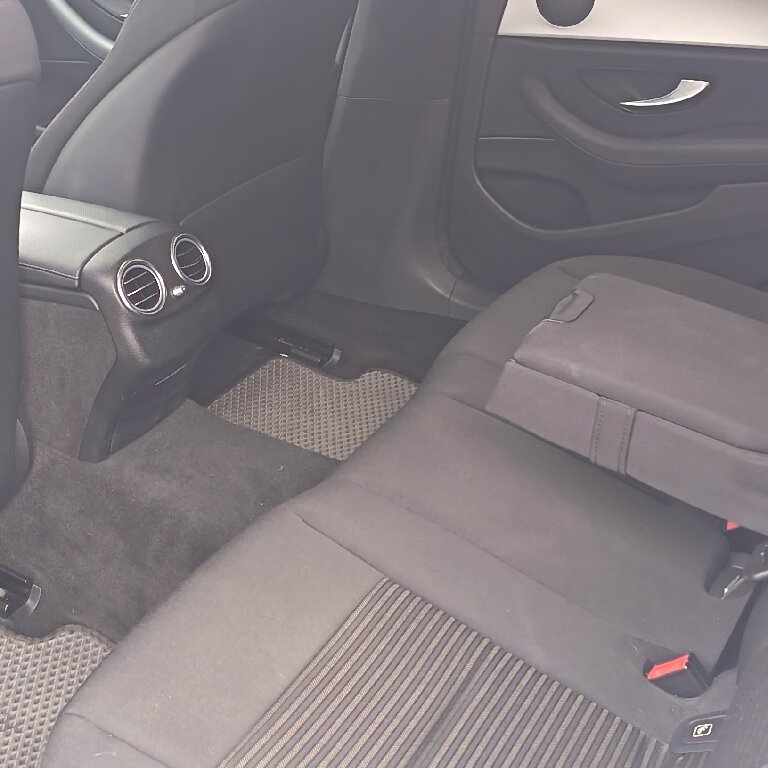Taxi: Mercedes