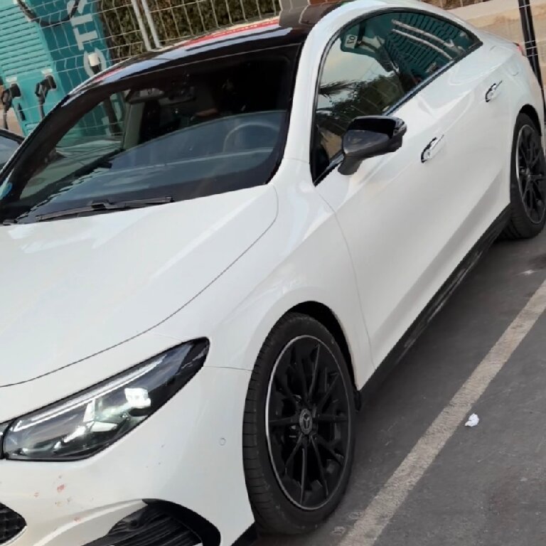 VTC: Mercedes