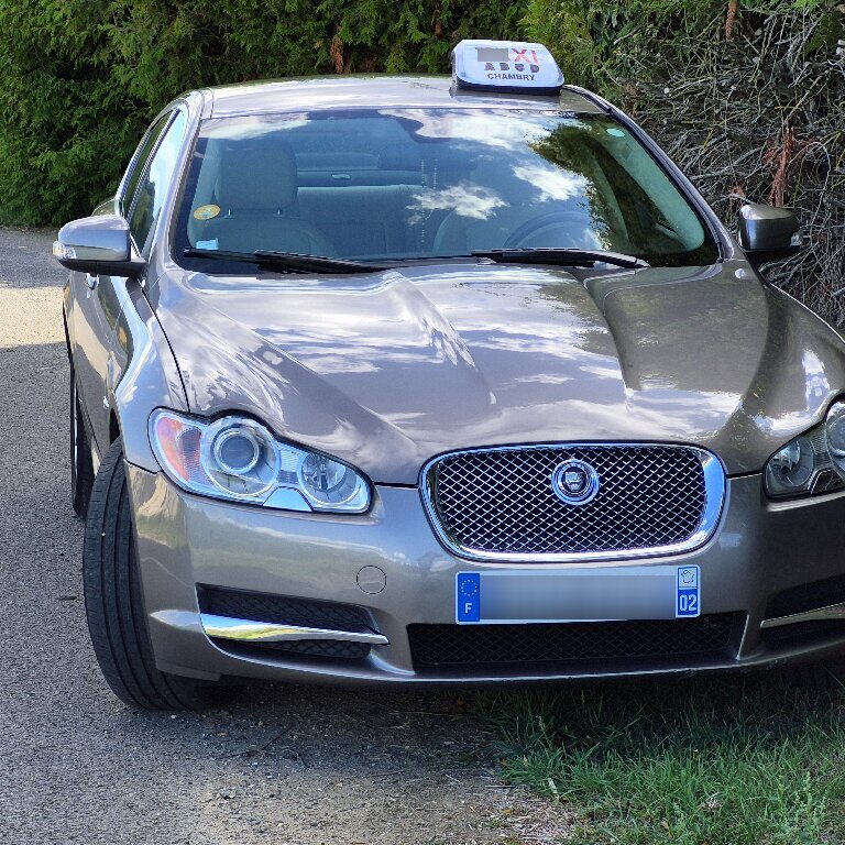 Taxi: Jaguar