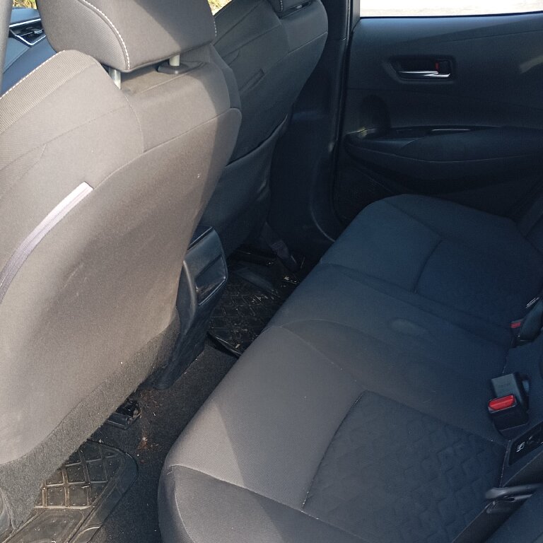 Mietwagen mit Fahrer: Toyota