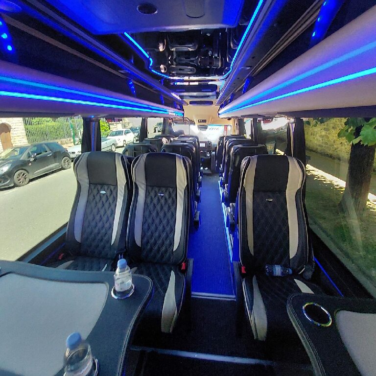 Reisebus Anbieter: Mercedes