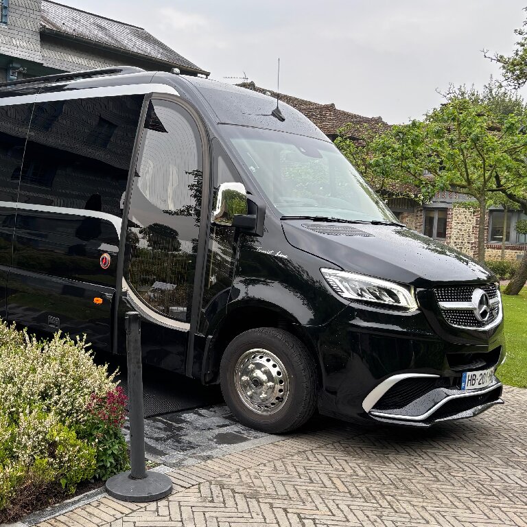 Reisebus Anbieter: Mercedes