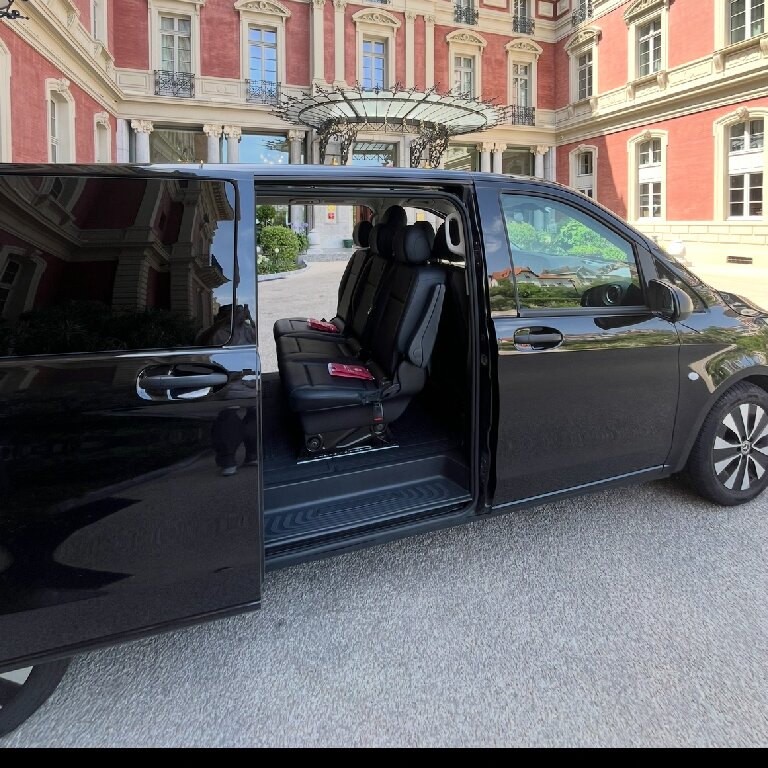 VTC: Mercedes