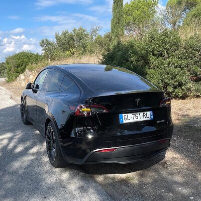 Cab in Entraigues-sur-la-Sorgue
