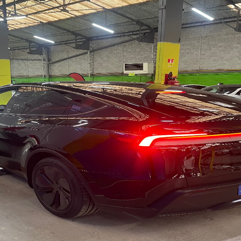 VTC: Tesla
