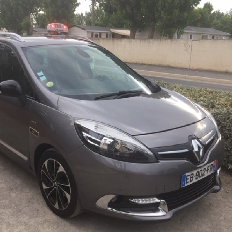 Taxi Vias: Renault