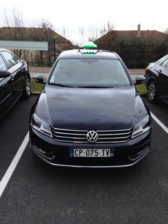 Taxi Charlieu: Volkswagen